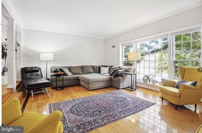 Building Photo - 5105 Westbard Ave