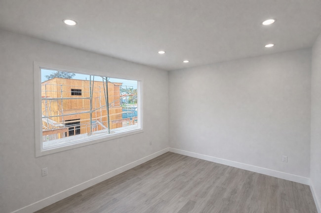 Building Photo - 2157 Balboa Ave