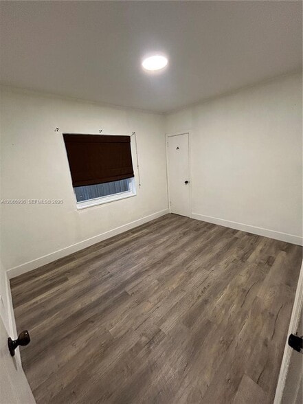 Building Photo - 1482 NE 175th St