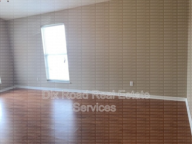 Building Photo - 966 Hathaway Dr