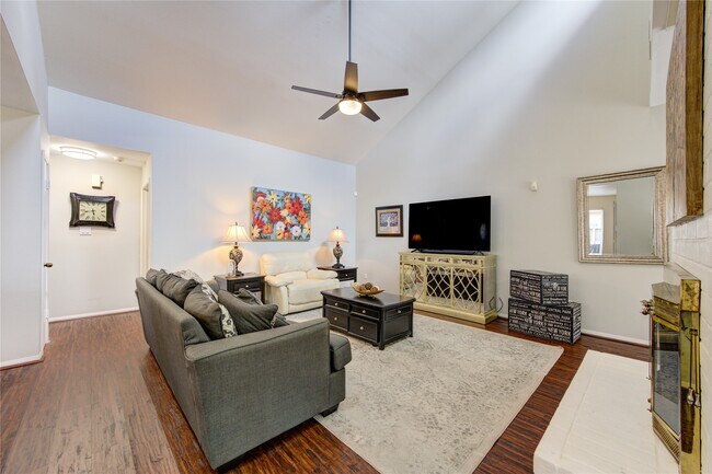 Building Photo - 12147 Ella Lee Ln