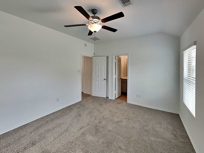 Building Photo - 22407 Sonora River Trce