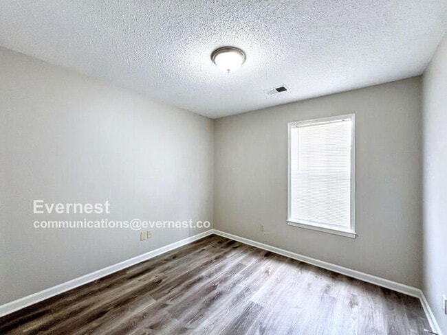 Building Photo - 2947 Crowell St