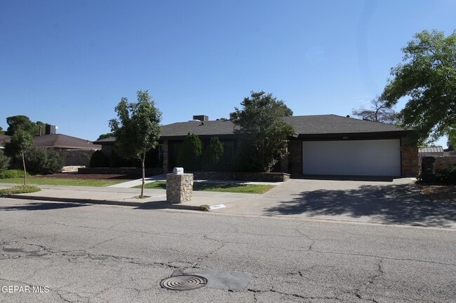 Building Photo - 19014 Armington Dr