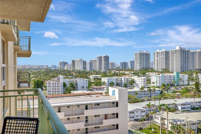 Building Photo - 2080 S Ocean Dr