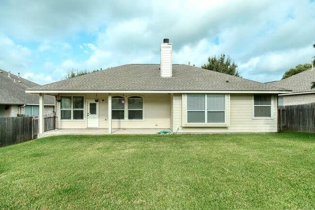 Building Photo - 19909 Canterwood Ln