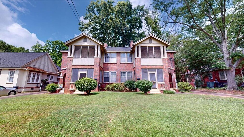 Building Photo - 1130 S Lawrence St