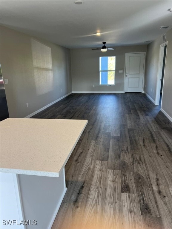 Building Photo - 374 Compese Ave S