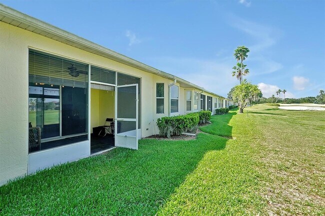 Building Photo - 168 Club Villas Ln