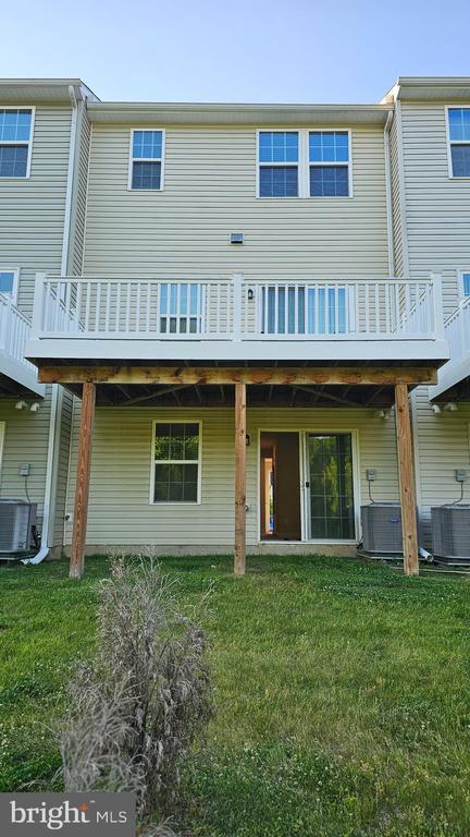 Building Photo - 2055 Rivers Dr