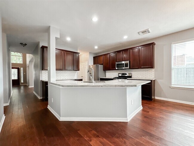 Building Photo - 6810 Summer Bridge Ln