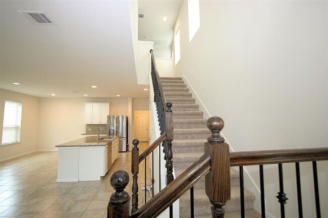 Building Photo - 214 Diamond Point Dr