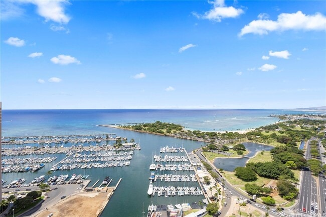 Building Photo - 1650 Ala Moana Blvd