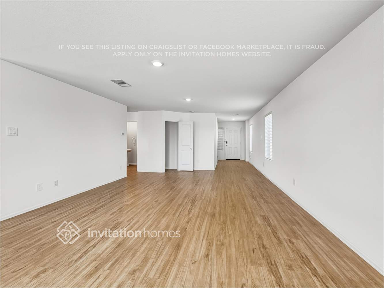 Building Photo - 18838 Charter Elm Dr