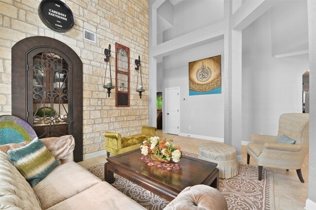 Building Photo - 21131 Beech Landing Ln