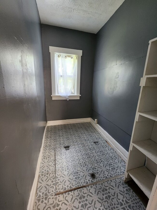 Building Photo - Single family home in Dayton, Ohio