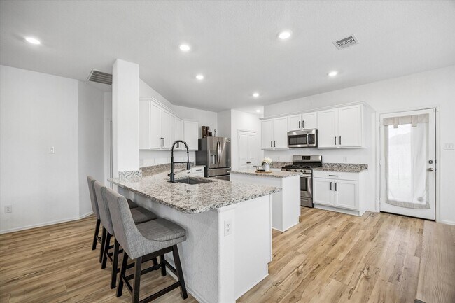 Building Photo - 7511 Greenbriar Cayon Ln