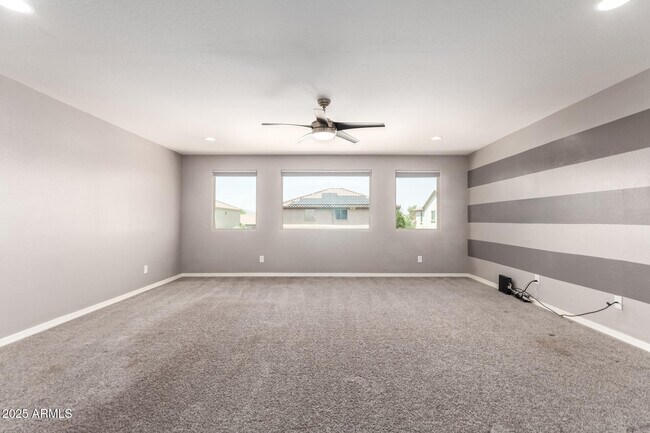 Building Photo - 8810 S 55th Ln