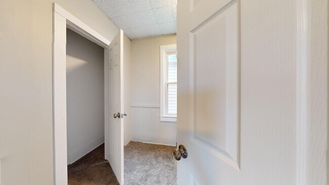 Building Photo - 2230 Kinkel Ave