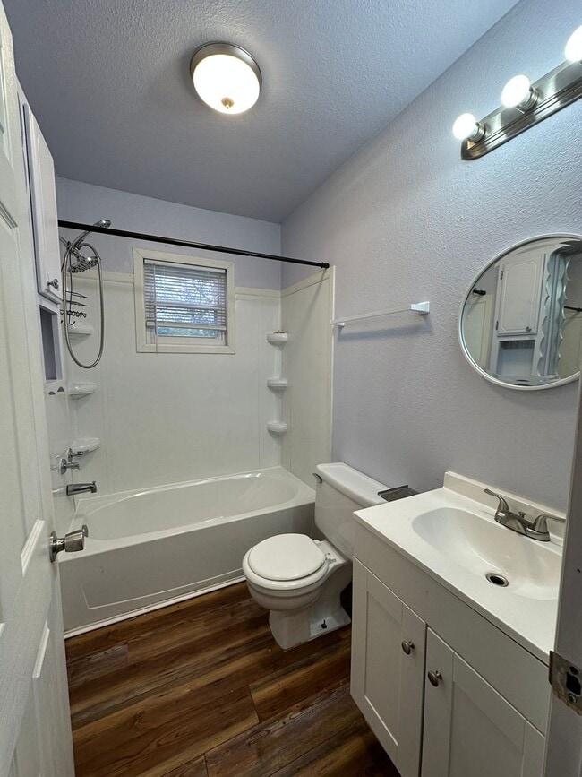 Building Photo - $1,900.00 MOVE-IN-SPECIAL