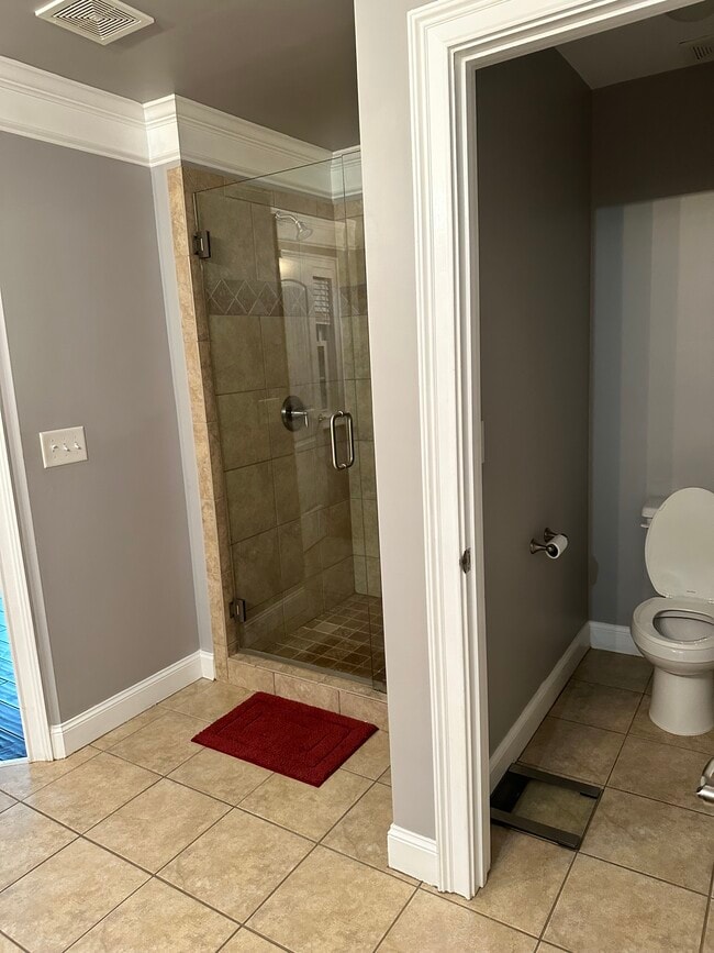 Building Photo - 2854 Jordan Oaks Ln