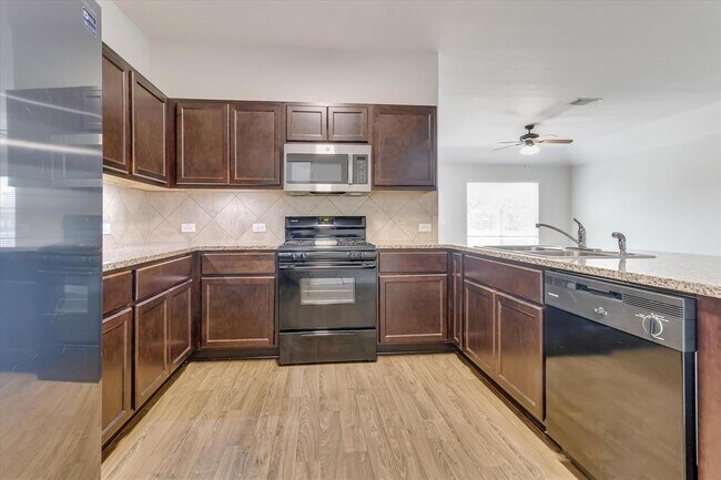 Building Photo - 11017 Cain Harvest Dr