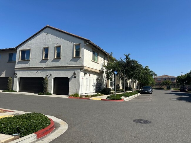 Building Photo - Room for Rent in Stanton-Prime Location