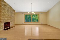 Building Photo - 6030 Berwynd Rd