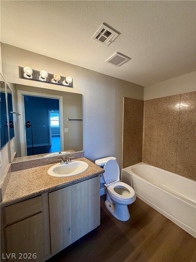 Building Photo - 8000 W Badura Ave