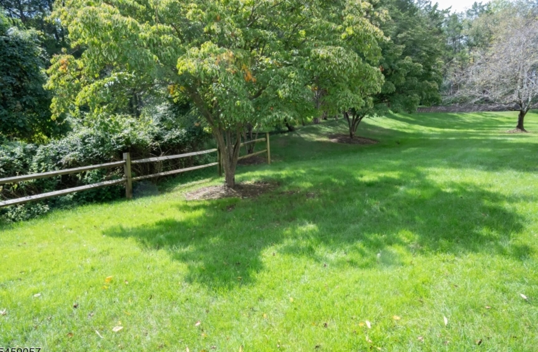 Building Photo - 128 Arbor Way