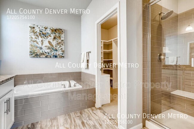 Building Photo - 11908 N Meade Ct