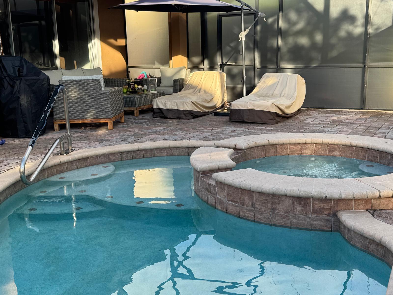 Building Photo - 11745 Via Lucerna Cir