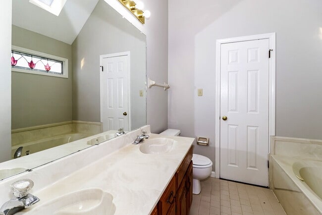 Building Photo - 6487 Tarus Dr