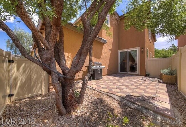 Building Photo - 3144 Whitfeild Ave