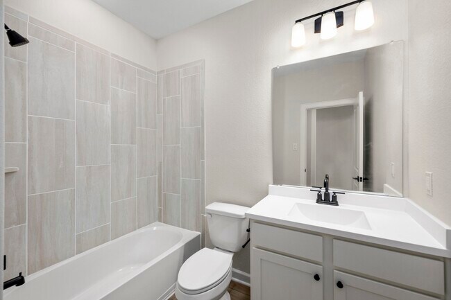Building Photo - 6015 Diamond Leaf Ct