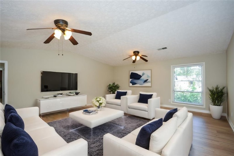 Building Photo - 3237 Creek Hollow Dr