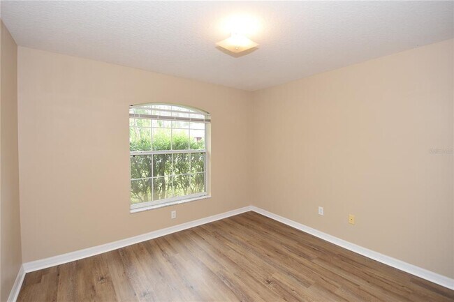 Building Photo - 32 Slumber Path