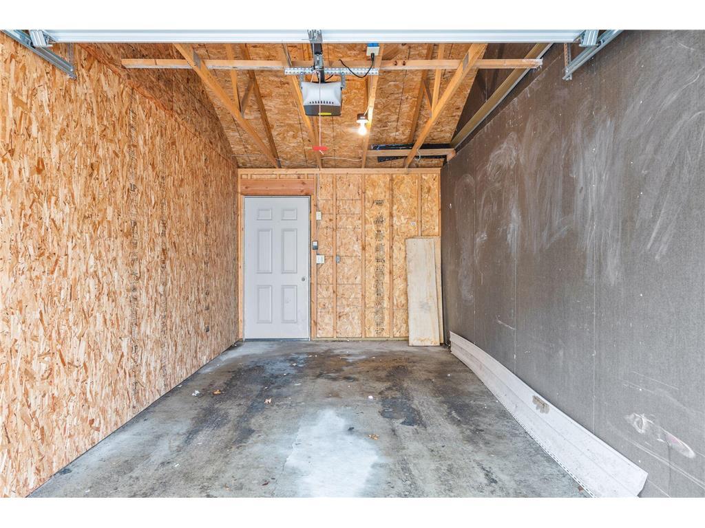 Building Photo - 3117 Fremont Ave S