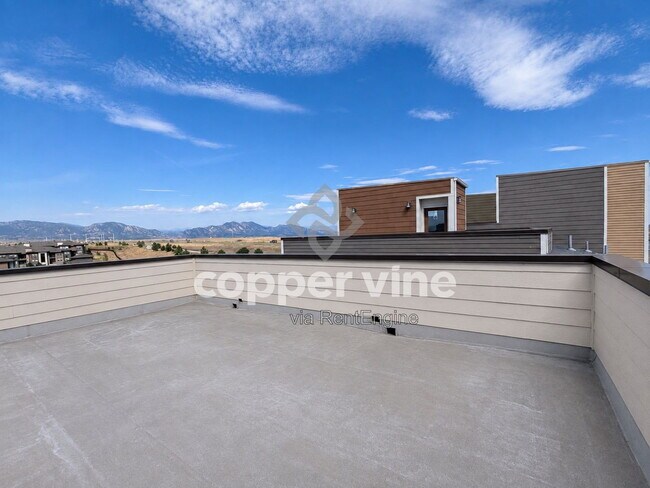 Building Photo - 11959 Mountview Ln