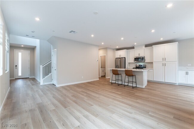 Building Photo - 11947 Glide Reflection Ave