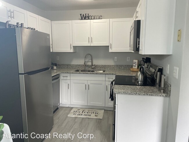 Building Photo - 2 br, 1 bath House - 3512 Clover Meadows D...