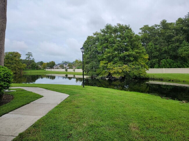 Building Photo - 2260 Cascades Blvd