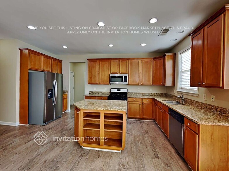 Building Photo - 1732 Sahale Falls Dr