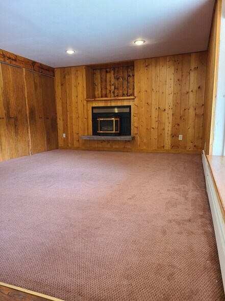 Building Photo - 1302 Colorado Blvd