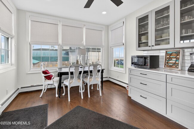 Building Photo - 20 Woodland Ave