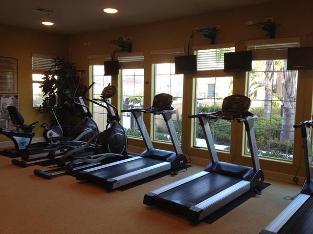 Building Photo - 10622 Golden Willow Trail