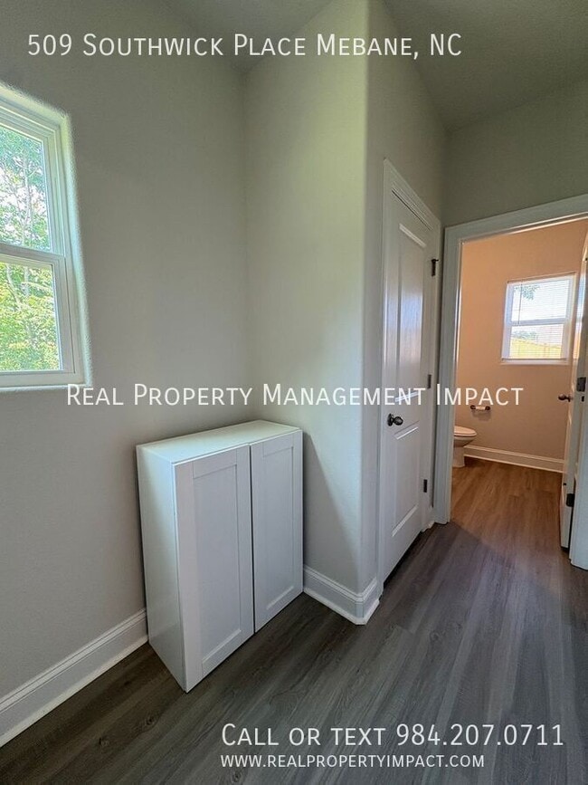 Building Photo - 509 Southwick Pl