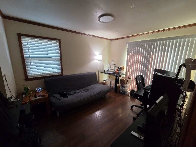 Building Photo - 2257 E Eichel Ave