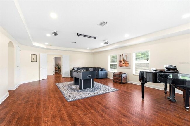 Building Photo - 2734 Silvermoss Dr