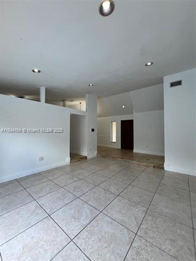 Building Photo - 10511 SW 145th Ct